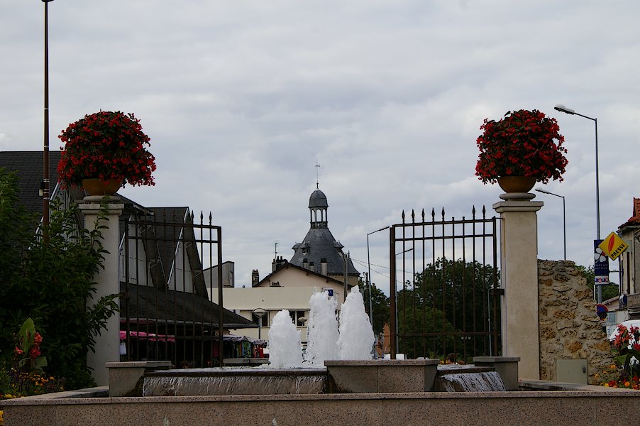 Le Donjon de Ste Genevieve-des-Bois: Le Donjon 039